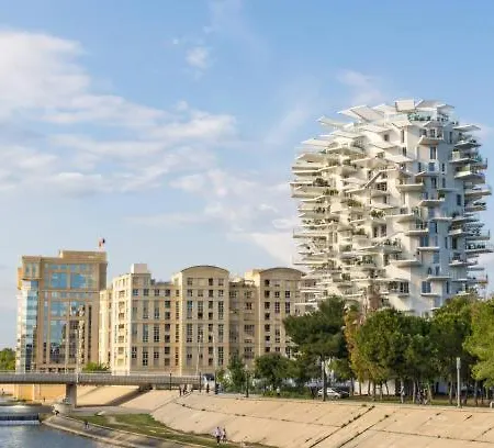 * F3 Haussmannien, Centre-ville, 4 Pers, Wifi *